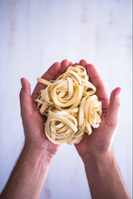 Cargar imagen en el visor de la galería, PASTA ARTESANAL SECA
